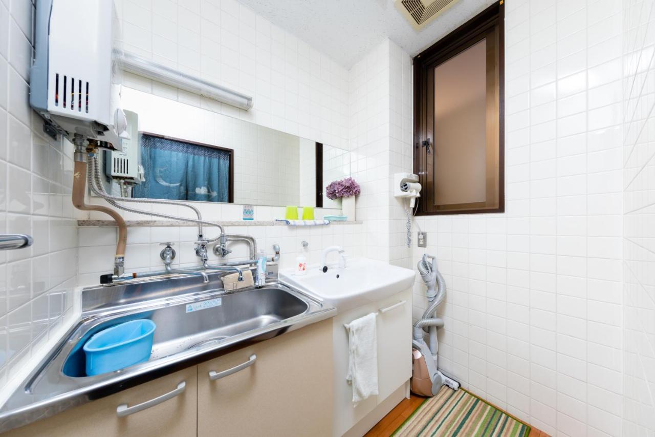 Yolee Guest House Izumisano Exterior photo